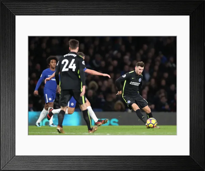Framed Print : Boxing Day Battle: Chelsea vs. Brighton and Hove Albion - Premier League (26DEC17)