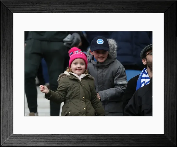 Framed Print : Intense Premier League Showdown: Brighton and Hove Albion vs Bournemouth (01JAN18) Framed Print : Intense Premier League Showdown: Brighton and Hove Albion vs Bournemouth (01JAN18)