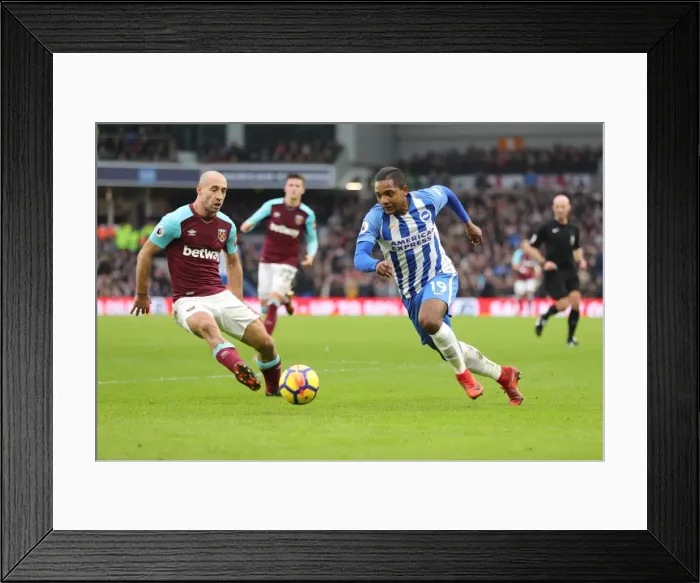 Framed Print : Brighton and Hove Albion vs. West Ham United: A Premier League Clash at American Express Community Stadium (3rd February 2018) Framed Print : Brighton and Hove Albion vs. West Ham United: A Premier League Clash at American Express Community Stadium (3rd February 2018)