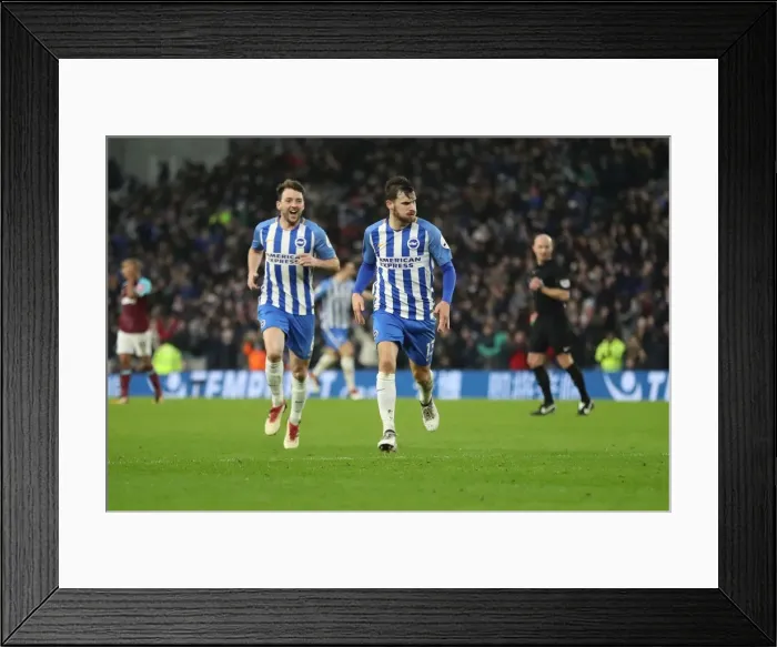Framed Print : Brighton and Hove Albion vs. West Ham United: A Premier League Clash at American Express Community Stadium (3rd February 2018) Framed Print : Brighton and Hove Albion vs. West Ham United: A Premier League Clash at American Express Community Stadium (3rd February 2018)