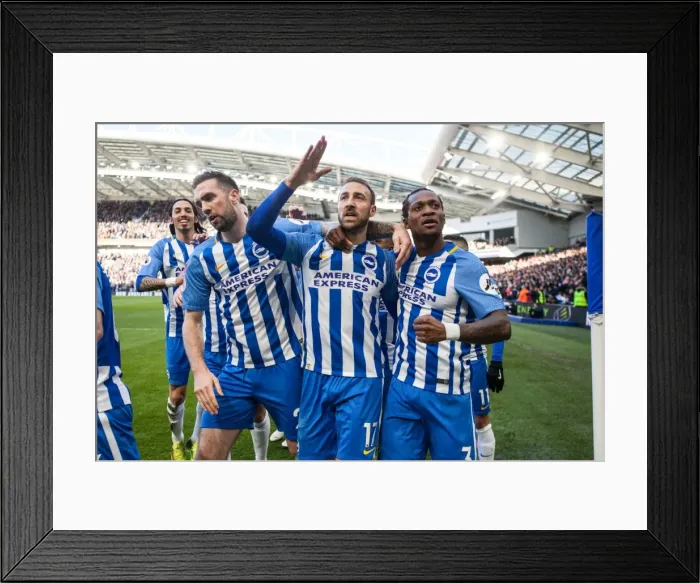 Framed Print : Brighton & Hove Albion's Glenn Murray Scores Penalty to Secure 1-0 Lead Over Swansea City (24FEB18) Framed Print : Brighton & Hove Albion's Glenn Murray Scores Penalty to Secure 1-0 Lead Over Swansea City (24FEB18)