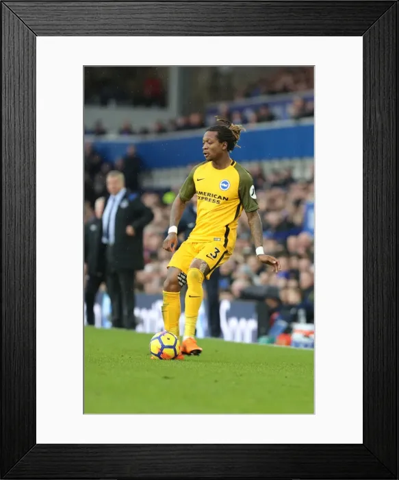 Framed Print : Intense Premier League Showdown: Everton vs. Brighton and Hove Albion at Goodison Park (10MAR18)