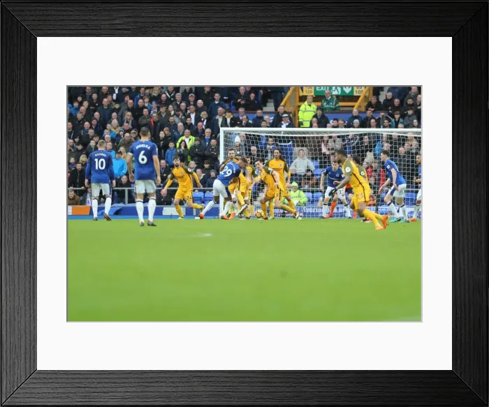 Framed Print : Intense Premier League Showdown: Everton vs. Brighton and Hove Albion at Goodison Park (10MAR18) Framed Print : Intense Premier League Showdown: Everton vs. Brighton and Hove Albion at Goodison Park (10MAR18)