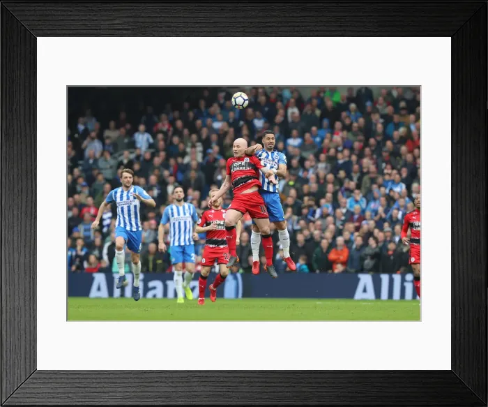Framed Print : Brighton & Hove Albion vs. Huddersfield Town: A Fight for Victory - April 7, 2018 (Season 2017-18) Framed Print : Brighton & Hove Albion vs. Huddersfield Town: A Fight for Victory - April 7, 2018 (Season 2017-18)