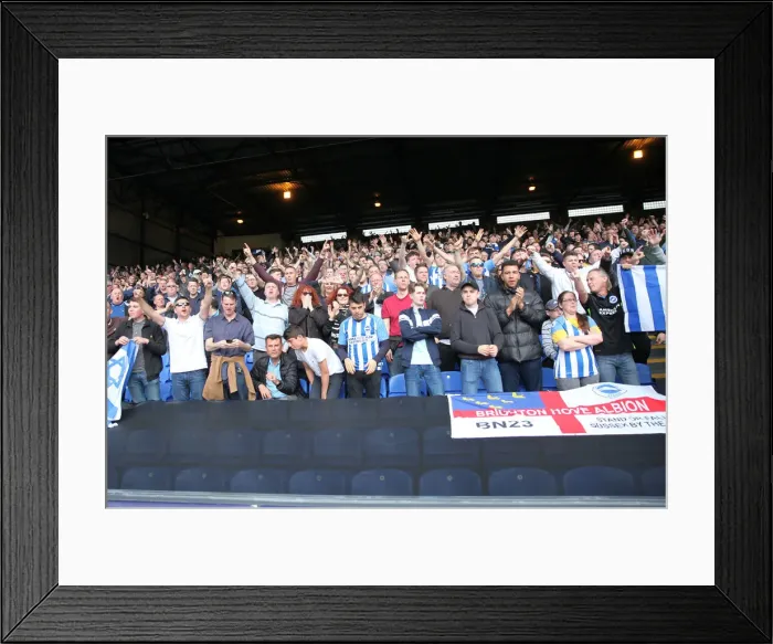 Framed Print : 14APR18: Intense Premier League Clash - Crystal Palace vs. Brighton & Hove Albion at Selhurst Park Framed Print : 14APR18: Intense Premier League Clash - Crystal Palace vs. Brighton & Hove Albion at Selhurst Park