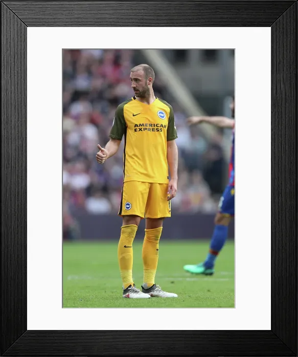 Framed Print : 14APR18: Crystal Palace vs. Brighton & Hove Albion - Intense Premier League Clash at Selhurst Park Framed Print : 14APR18: Crystal Palace vs. Brighton & Hove Albion - Intense Premier League Clash at Selhurst Park
