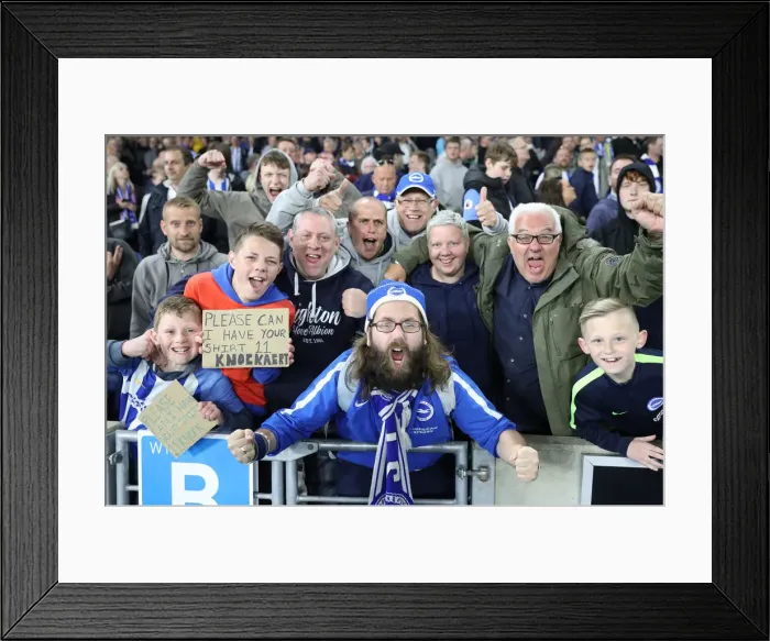 Framed Print : Intense Premier League Showdown: Brighton & Hove Albion vs Manchester United (04MAY18) Framed Print : Intense Premier League Showdown: Brighton & Hove Albion vs Manchester United (04MAY18)