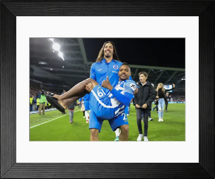 Framed Print : Brighton and Hove Albion vs Manchester United: Premier League Showdown at American Express Community Stadium (04.05.2018) Framed Print : Brighton and Hove Albion vs Manchester United: Premier League Showdown at American Express Community Stadium (04.05.2018)