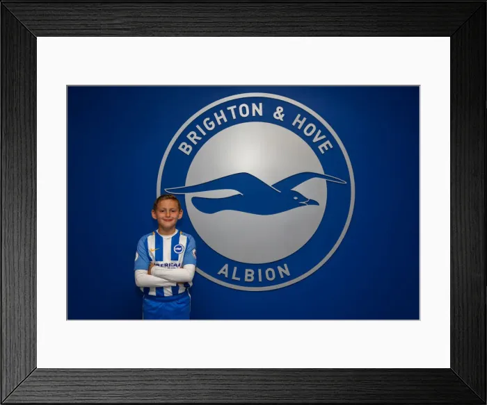 Framed Print : Mascots - Man Utd-9677 Framed Print : Mascots - Man Utd-9677