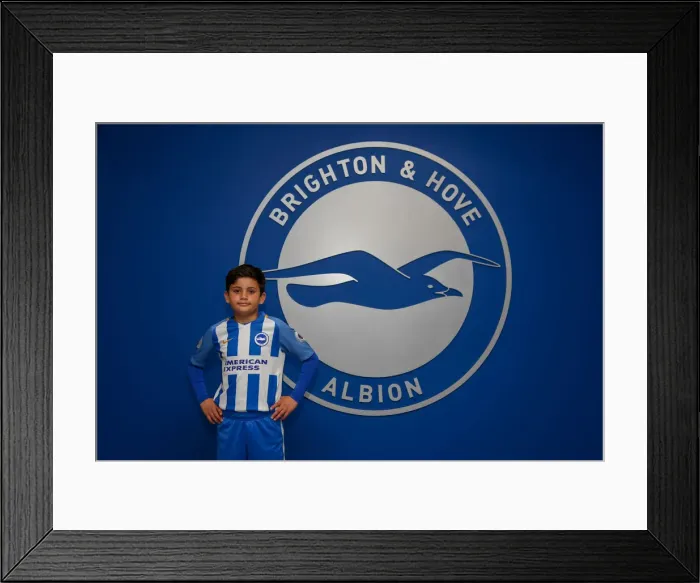 Framed Print : Mascots - Man Utd-9698 Framed Print : Mascots - Man Utd-9698