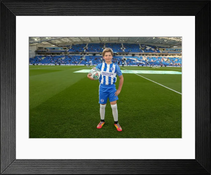 Framed Print : Mascots - Man Utd-9735 Framed Print : Mascots - Man Utd-9735