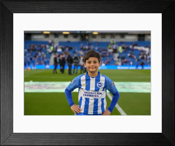 Framed Print : Mascots - Man Utd-9792 Framed Print : Mascots - Man Utd-9792