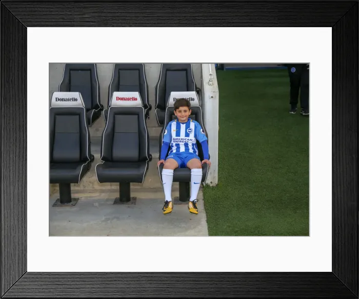 Framed Print : Mascots - Man Utd-9801 Framed Print : Mascots - Man Utd-9801
