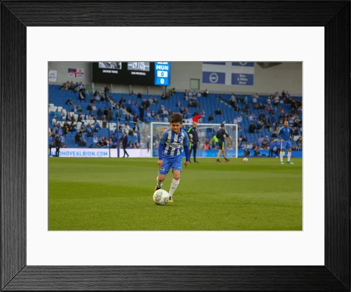 Framed Print : Mascots - Man Utd-9832 Framed Print : Mascots - Man Utd-9832