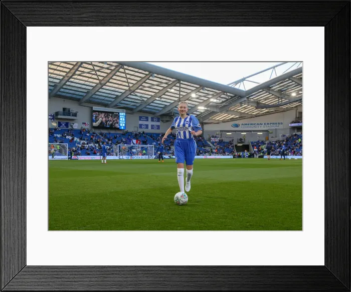 Framed Print : Mascots - Man Utd-9857 Framed Print : Mascots - Man Utd-9857
