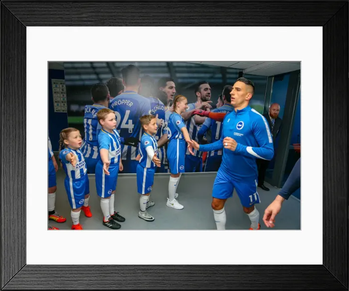 Framed Print : Mascots - Man Utd-9897 Framed Print : Mascots - Man Utd-9897
