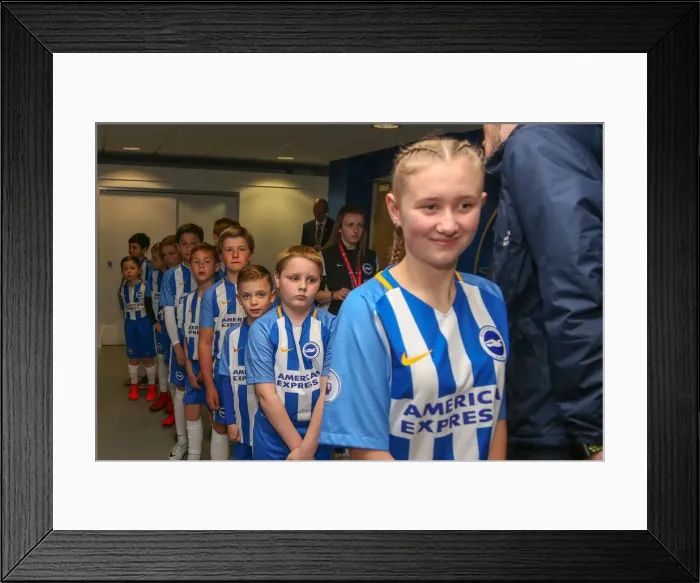 Framed Print : Mascots - Man Utd-9915 Framed Print : Mascots - Man Utd-9915