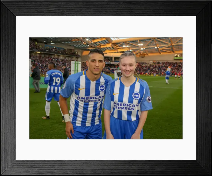 Framed Print : Mascots - Man Utd-9968 Framed Print : Mascots - Man Utd-9968