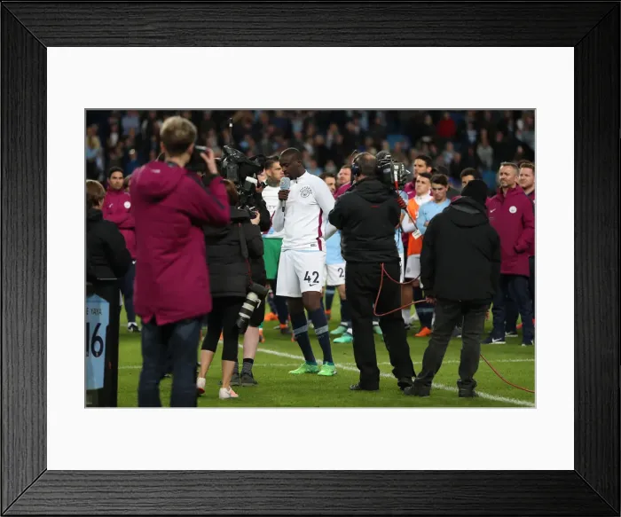 Framed Print : Premier League Showdown: Manchester City vs. Brighton and Hove Albion (09MAY18) Framed Print : Premier League Showdown: Manchester City vs. Brighton and Hove Albion (09MAY18)