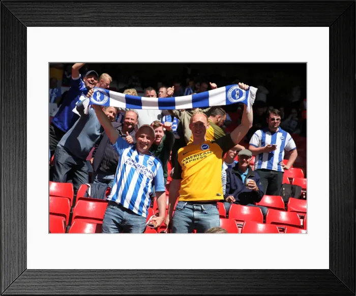 Framed Print : Liverpool vs. Brighton & Hove Albion: Intense Premier League Clash at Anfield on 13May18 Framed Print : Liverpool vs. Brighton & Hove Albion: Intense Premier League Clash at Anfield on 13May18