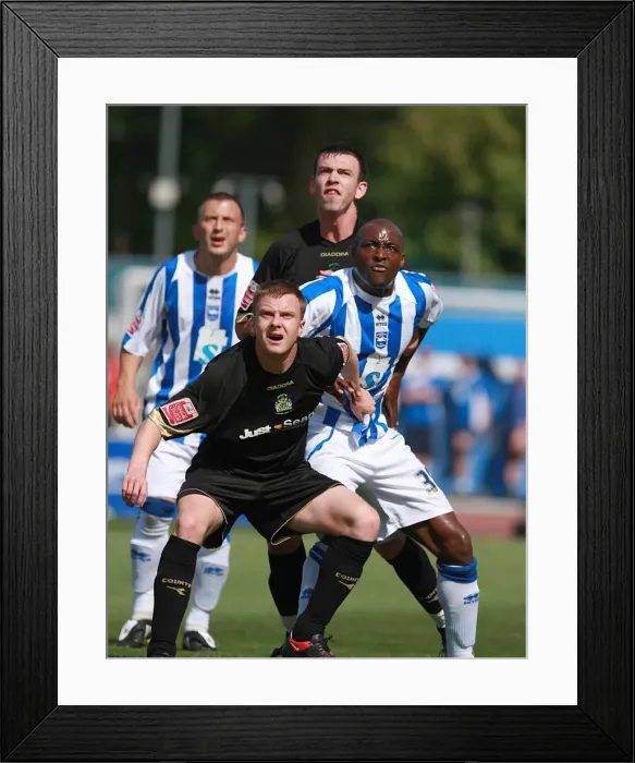 Framed Print : Brighton & Hove Albion vs. Stockport County (08-09): A Nostalgic Look Back at a Past Home Game Framed Print : Brighton & Hove Albion vs. Stockport County (08-09): A Nostalgic Look Back at a Past Home Game