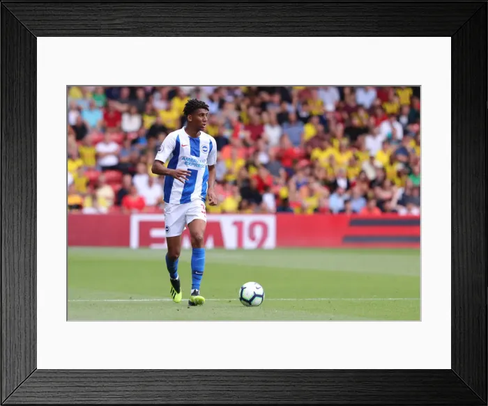 Framed Print : Bernardo Fernandes da Silva Junior: In Action for Brighton and Hove Albion vs. Watford, Premier League (11AUG18)