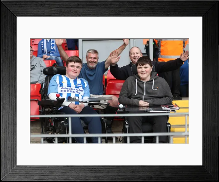 Framed Print : Premier League Showdown: Liverpool vs. Brighton and Hove Albion at Anfield (25AUG18) Framed Print : Premier League Showdown: Liverpool vs. Brighton and Hove Albion at Anfield (25AUG18)