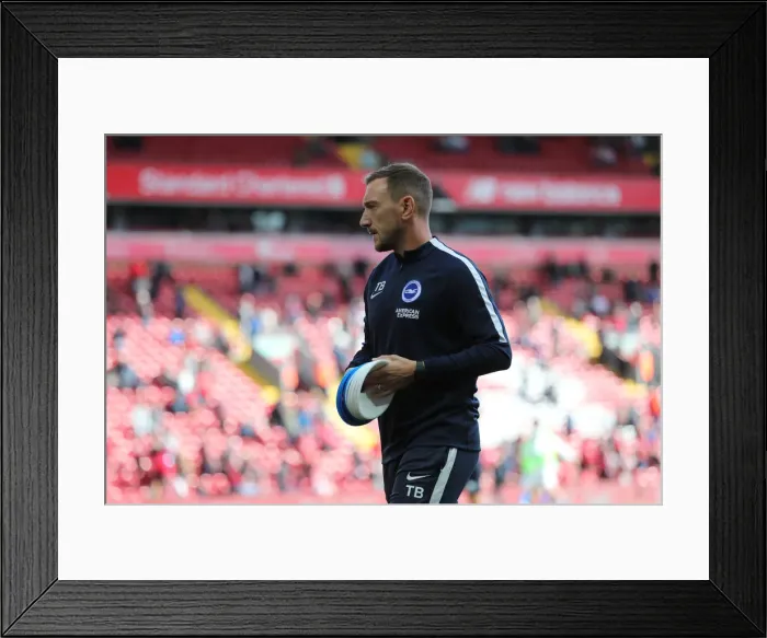 Framed Print : Premier League Showdown: Liverpool vs. Brighton and Hove Albion at Anfield (25AUG18) Framed Print : Premier League Showdown: Liverpool vs. Brighton and Hove Albion at Anfield (25AUG18)