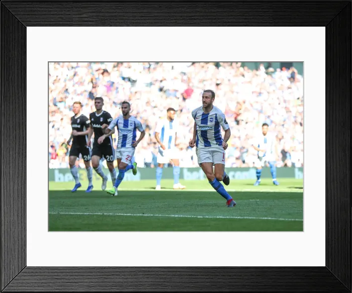 Framed Print : Brighton and Hove Albion vs. Fulham: Premier League Showdown at American Express Community Stadium (01SEP18) Framed Print : Brighton and Hove Albion vs. Fulham: Premier League Showdown at American Express Community Stadium (01SEP18)