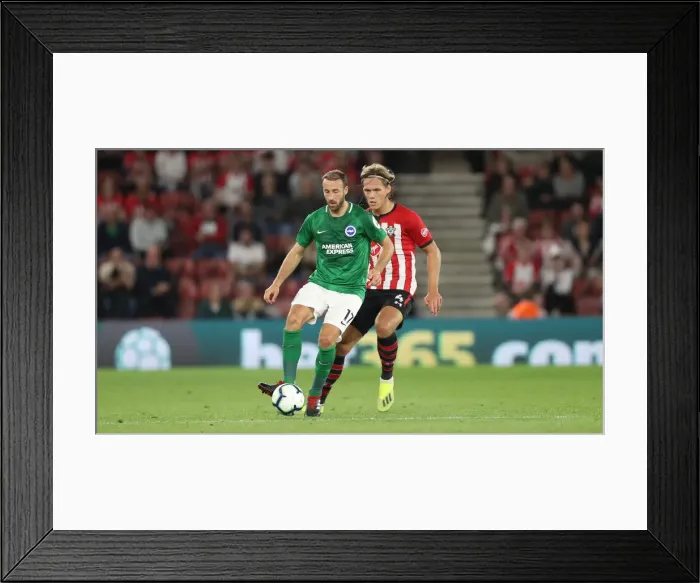 Framed Print : Premier League Showdown: Southampton vs. Brighton & Hove Albion at St. Mary's Stadium (17SEP18)