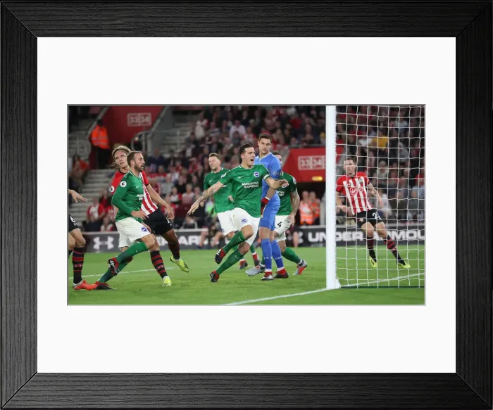 Framed Print : 17SEP18: Premier League Battle - Southampton vs. Brighton & Hove Albion at St. Mary's Stadium Framed Print : 17SEP18: Premier League Battle - Southampton vs. Brighton & Hove Albion at St. Mary's Stadium