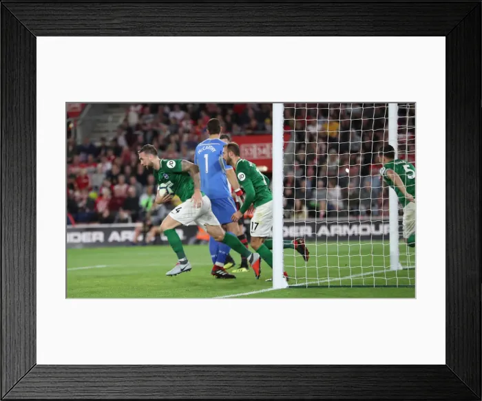 Framed Print : Premier League Showdown: Southampton vs. Brighton & Hove Albion at St. Mary's Stadium (17SEP18) Framed Print : Premier League Showdown: Southampton vs. Brighton & Hove Albion at St. Mary's Stadium (17SEP18)