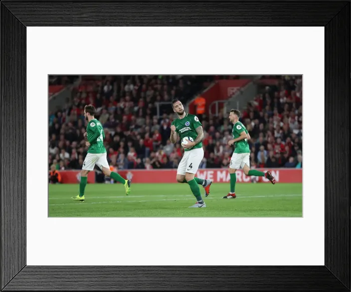 Framed Print : Premier League Showdown: Southampton vs. Brighton & Hove Albion at St. Mary's Stadium (17SEP18) Framed Print : Premier League Showdown: Southampton vs. Brighton & Hove Albion at St. Mary's Stadium (17SEP18)