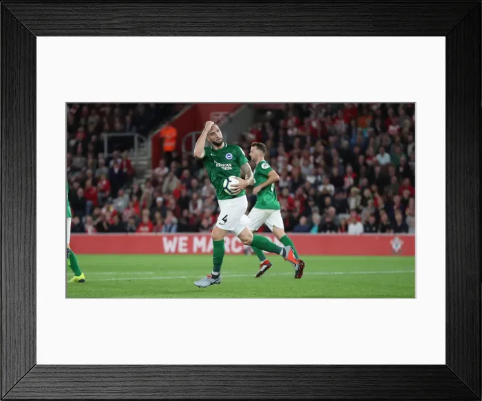Framed Print : Premier League Showdown: Southampton vs. Brighton & Hove Albion at St. Mary's (17SEP18) Framed Print : Premier League Showdown: Southampton vs. Brighton & Hove Albion at St. Mary's (17SEP18)