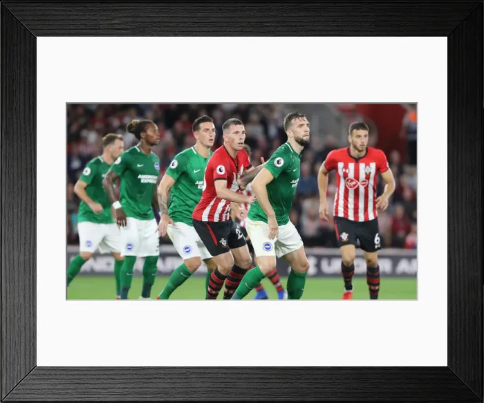 Framed Print : September Showdown: Premier League Clash between Southampton and Brighton & Hove Albion (17SEP18) Framed Print : September Showdown: Premier League Clash between Southampton and Brighton & Hove Albion (17SEP18)
