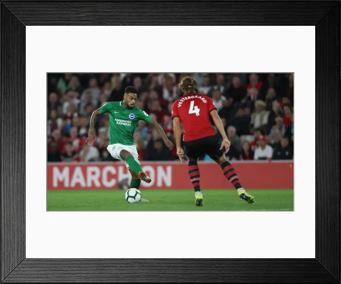 Framed Print : 17SEP18: Premier League Battle - Southampton vs. Brighton & Hove Albion at St. Mary's Framed Print : 17SEP18: Premier League Battle - Southampton vs. Brighton & Hove Albion at St. Mary's