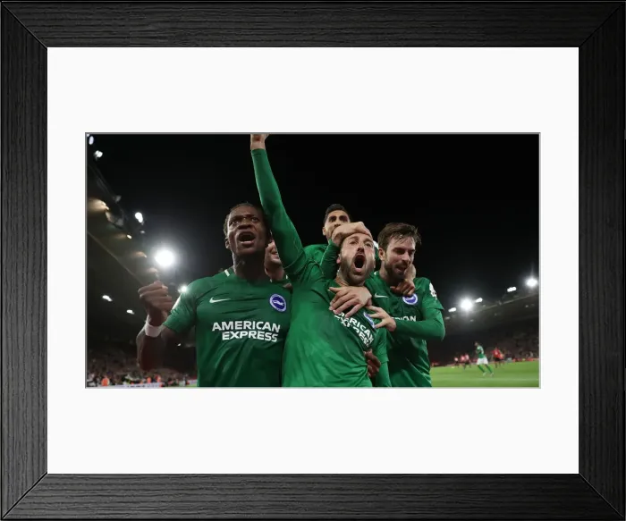 Framed Print : Premier League Showdown: Southampton vs. Brighton & Hove Albion at St. Mary's Stadium (17SEP18)