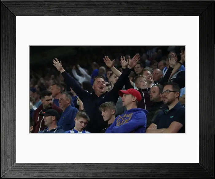 Framed Print : Premier League Showdown: Southampton vs. Brighton & Hove Albion at St. Mary's (17SEP18) Framed Print : Premier League Showdown: Southampton vs. Brighton & Hove Albion at St. Mary's (17SEP18)