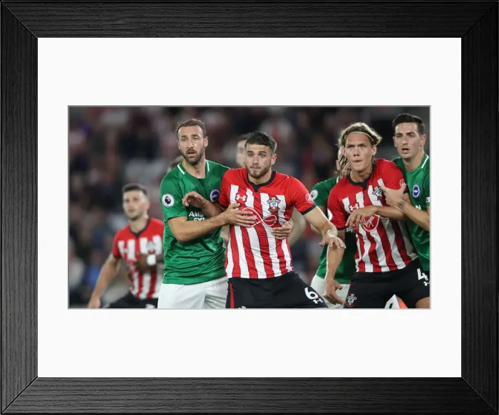 Framed Print : September Showdown: Premier League Clash between Southampton and Brighton & Hove Albion (17SEP18) Framed Print : September Showdown: Premier League Clash between Southampton and Brighton & Hove Albion (17SEP18)