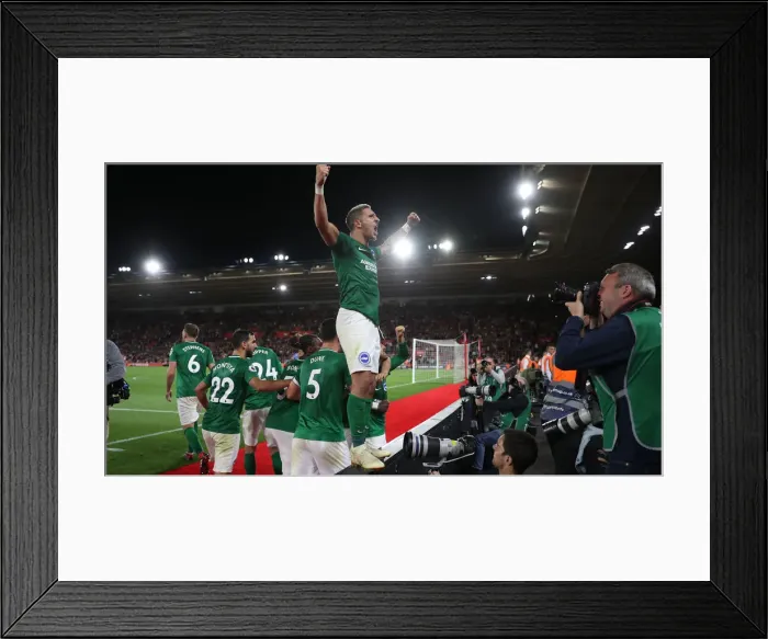 Framed Print : September Showdown: Premier League Clash between Southampton and Brighton & Hove Albion (17SEP18) Framed Print : September Showdown: Premier League Clash between Southampton and Brighton & Hove Albion (17SEP18)