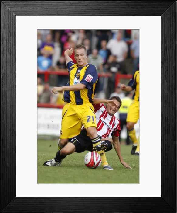 Framed Print : Brighton & Hove Albion Away at Brentford: 2009-10 Season
