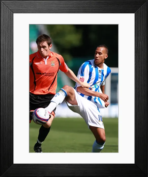 Framed Print : Brighton & Hove Albion vs. Stockport County: 2009-10 Home Season Framed Print : Brighton & Hove Albion vs. Stockport County: 2009-10 Home Season