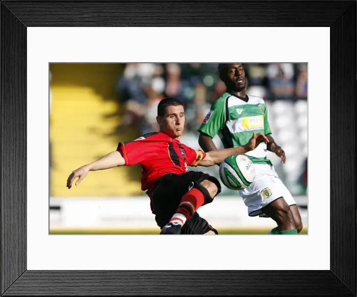Framed Print : Brighton & Hove Albion 2009-10 Away: Yeovil Town - A Past Season Game Framed Print : Brighton & Hove Albion 2009-10 Away: Yeovil Town - A Past Season Game