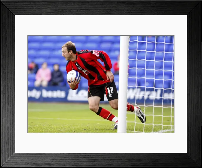 Framed Print : Brighton & Hove Albion Away at Tranmere Rovers: 2009-10 Season Framed Print : Brighton & Hove Albion Away at Tranmere Rovers: 2009-10 Season