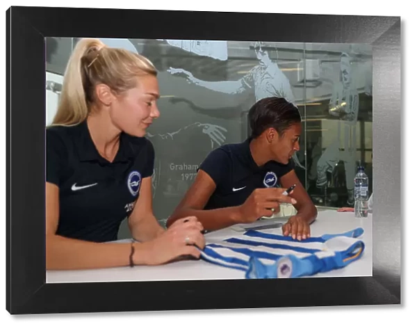 Brighton and Hove Albion FC: 2018 Player Signing Session - Meet and Greet with the Team
