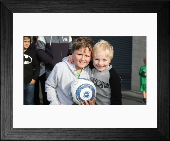 Framed Print : Brighton & Hove Albion FC: 2018 Player Signing Session - Meet and Greet with the Team Framed Print : Brighton & Hove Albion FC: 2018 Player Signing Session - Meet and Greet with the Team