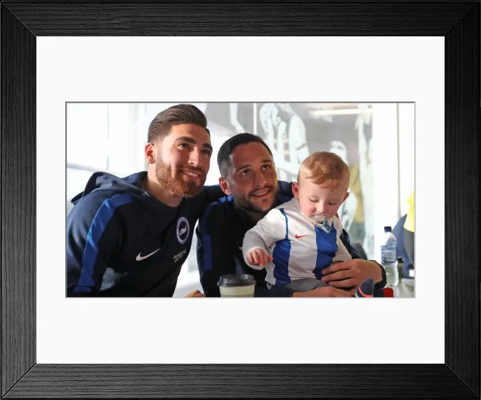 Framed Print : Brighton & Hove Albion FC: 2018 Player Signing Event - Autograph Session with the Team Framed Print : Brighton & Hove Albion FC: 2018 Player Signing Event - Autograph Session with the Team