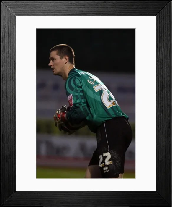 Framed Print : Brighton & Hove Albion vs Hartlepool United: 2009-10 Home Match Framed Print : Brighton & Hove Albion vs Hartlepool United: 2009-10 Home Match