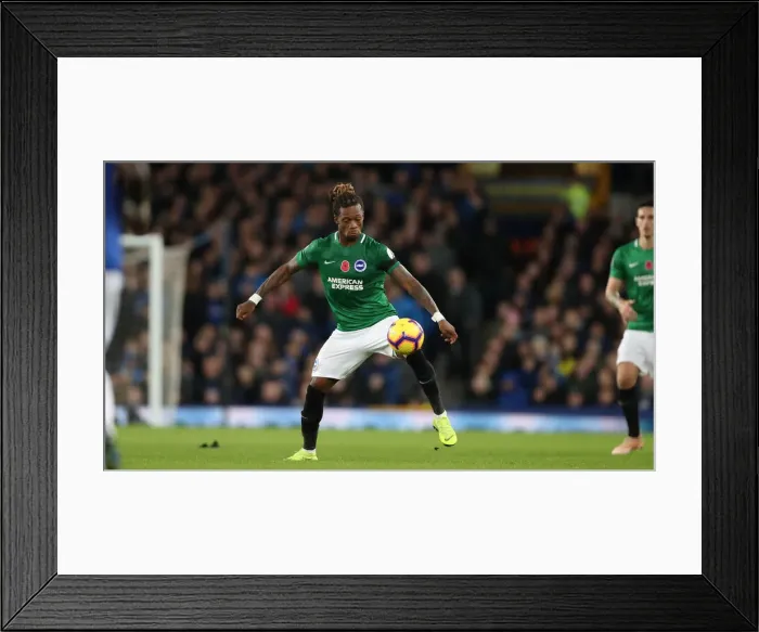 Framed Print : Premier League Showdown: Everton vs. Brighton & Hove Albion at Goodison Park (03NOV18) Framed Print : Premier League Showdown: Everton vs. Brighton & Hove Albion at Goodison Park (03NOV18)