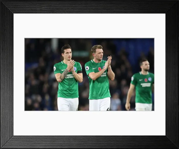 Framed Print : Premier League Showdown: Everton vs. Brighton & Hove Albion at Goodison Park (03NOV18) Framed Print : Premier League Showdown: Everton vs. Brighton & Hove Albion at Goodison Park (03NOV18)